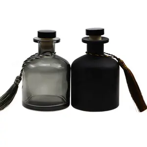 China Factory Price 50ml 100ml 150ml 200ml 250ml Gray And Black Color Empty Reed Diffuser Glass Bottles With Cork