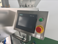 Machine de comptage et d'embouteillage entièrement automatique de haute précision pour petites tablettes et capsules, avec une vitesse de 10 à 60 bouteilles/minute