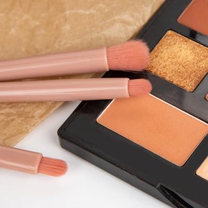 5pcs Portable Travel Makeup Brush Set with Mirror Mini Synthetic Hair Concealer Face Brushes - Product Image 6