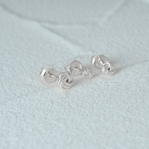 CANNER Populaire Lot de 3 boucles d'oreilles clous en argent sterling S925 plaqué or 18 carats motif nœud d'amour, parures de bijoux pour femme, cadeau, vente en gros - Product Image 5