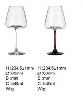 Vente en gros de gobelets en verre à vin pour fête de luxe au vin rouge bar d'hôtel utilisation de mariage gobelet en verre de 540ml
