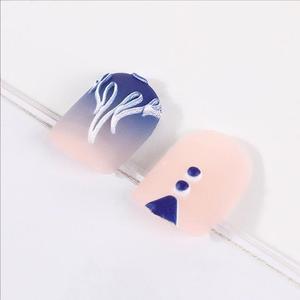 Nuevos diseños personalizados Cuadrado corto 5D Relieve Prensa en <span class=keywords><strong>uñas</strong></span> postizas Cubierta completa Ins Uña artificial Abs completo Manicura 24PCs - Product Image 3