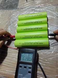 グレード<span class=keywords><strong>3</strong></span>.2V LiFePO4 32140 15AHリン酸鉄リチウム電池 3000サイクル 45A放電 電気自動車・エネルギー貯蔵用 - Product Image 3