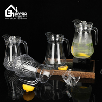 Pichet en verre à eau de grande capacité de 1,3 L avec couvercle, pichet en verre à boire frais à motif de rayures transparentes pour le camping