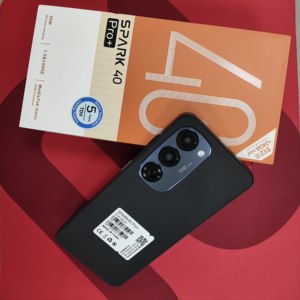 Livraison Rapide Spark 40 Pro+ Smartphone Android 6,8 pouces Téléphone Débloqué Android 15 Téléphone Débloqué - Product Image 5