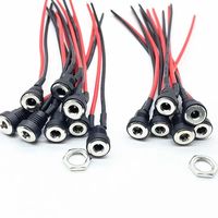 Adaptateur de prise d'alimentation CC 2-en-1 5,5 mm x 2,1 mm 3P ABS avec contact en laiton - Connecteur femelle 12V IP20