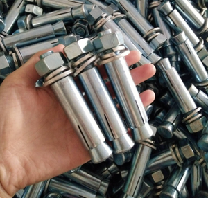 Zware Koolstofstalen Ankerbouten Verzinkte Zeskant Met Standaard Industriële En Bouwschroefdoos Verpakt - Product Image 6