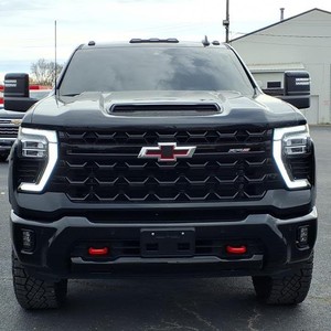 2024 Chevrolet <strong>Silverado</strong> 2500HD ZR2 Crew Cab 4WD Left Steering Automatic Dark Interior Leather Seats R19 Tires Sunroof LED - Product Image 1