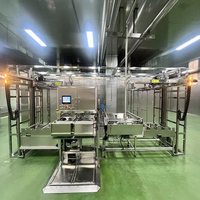 De Professionele Automatische Productielijn Van Fruitleer Omvat De Snijder Van De Puree Van De Strooier En De Oprolmachine