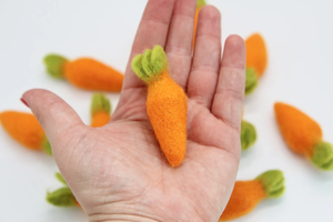 Mignonne décoration de Pâques ornement personnalisé peluche 6cm fait à la main 100% aiguille feutrage boule <span class=keywords><strong>laine</strong></span> feutre carottes pour cadeau de douche de bébé - Product Image 3