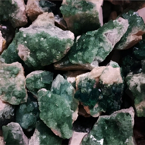 Cristal Natural de Fluorita Verde, Espécimen de Mina, <span class=keywords><strong>Mineral</strong></span> en Bruto, Adorno, Clúster <span class=keywords><strong>Mineral</strong></span>, Formas Geométricas, Decoración para Bodas y Cumpleaños, Venta al por Mayor - Product Image 1