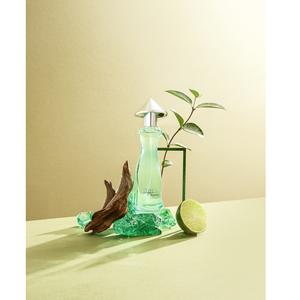 Parfum moderne frais floral boisé musqué Eau de Parfum Vietnam Parfum Miss Saigon Elegance - Jade (50ml) Vaporisateur - Product Image 2