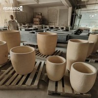 Pot Bunga Batu Cor Massal Ekstra Besar UHPC, Kapasitas Besar, Tahan Lama, untuk Plaza Komersial & Lanskap Publik Perkotaan