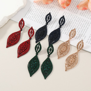 Classique De Luxe Plein <span class=keywords><strong>Diamant</strong></span> Cristal Pendentif <span class=keywords><strong>Boucles</strong></span> <span class=keywords><strong>D</strong></span>'<span class=keywords><strong>oreilles</strong></span> Alliage <span class=keywords><strong>Diamant</strong></span> Longue Goutte <span class=keywords><strong>D</strong></span>'eau Européenne <span class=keywords><strong>Boucles</strong></span> <span class=keywords><strong>D</strong></span>'<span class=keywords><strong>oreilles</strong></span> De Mariée En Gros N241171 - Product Image 1