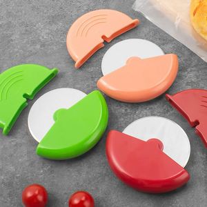 Cortador de Pizza Personalizado con Logotipo Impreso, Cuchilla Superafilada de Acero Inoxidable, ABS y PP de Primera Calidad, Utensilios de Cocina - Product Image 3