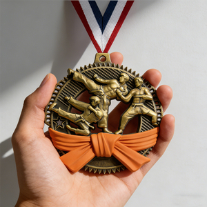 Maßgefertigte Blanko 3D-Medaillen Gold Silber Bronze Beschichtete Medaillen Benutzerdefiniertes Logo Medaillenhersteller Sportmedaillen - Product Image 2