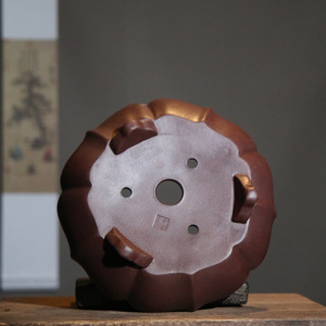 Maceta Redonda con Diseño de Flor de Loto, Arcilla Púrpura Zisha, MiTaoXiang, Macetas Tradicionales Hechas a Mano - Product Image 4