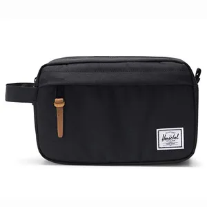 En gros Organisateur De Maquillage Sac Logo Personnalisé Étiquette Privée Cosmétique En Polyester Sac De Voyage Pour Hommes Sac de Toilette Avec Poignée