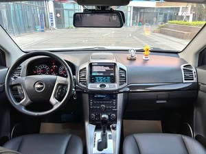SUV <span class=keywords><strong>Chevrolet</strong></span> <span class=keywords><strong>Captiva</strong></span> 2.4L 6AT LHD 7 places 4x4 avec toit panoramique, d'<span class=keywords><strong>occasion</strong></span>, bien entretenue, fiable, pour l'exportation - Product Image 5
