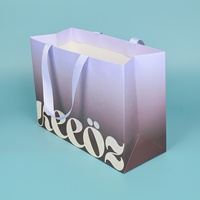Sac en papier kraft de luxe avec logo personnalisé, dégradé, avec cordon de serrage, recyclable, emballage haut de gamme pour vêtements, cadeaux, artisanat, bougies