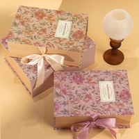 Boîte cadeau en carton en forme de livre avec impression UV pour anniversaires et mariages - Emballage exquis