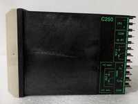 Controlador de Procesos Universal C250/0000/std Commander 250 Plc
