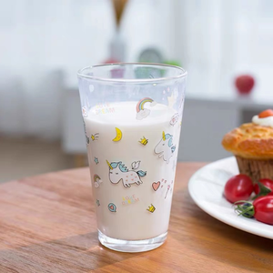Mignon 400ml 13.5oz Échelle Tasse À Eau Enfants Tasse À Lait En Verre Avec Paille En Silicone et Couvercle Bouteille En Verre - Product Image 2