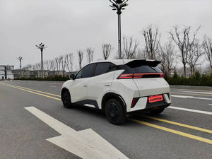 Auto Eléctrico USADO Byd Haiou Modelo 2025, Versión Dinámica 305km, Vehículo de Nueva Energía, Volante a la Izquierda, Interior Oscuro, Llantas R15, Cuero - Product Image 3