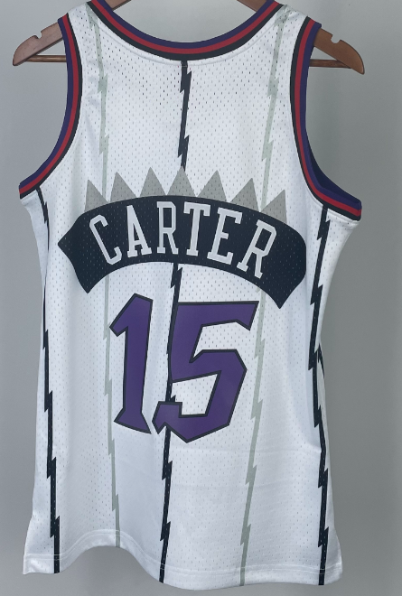 15 Carter Bianco