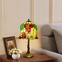 Lampu Meja Kaca Patri Gaya Daun Bunga Lampu Meja Lampu Baca untuk Kamar Tidur Ruang Tamu Dekorasi Rumah Kantor