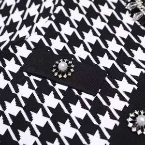 Robe pull maxi décontractée de luxe en nylon pour femme, à manches courtes, jupe moulante élégante en tricot avec boutons sur le devant - Product Image 5