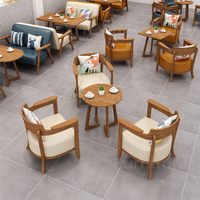 Offre Spéciale : Ensemble de Salon Moderne avec Chaise Rembourrée à Structure en Bois et Table pour Café, Hôtel, Restaurant, Salon de Thé et Pâtisserie