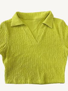 Offerta Estiva: Completo Sportivo da Donna con Top Corto a Maniche Corte e Collo Rovesciato, Minigonna Plissettata e Pantaloncini Sexy - Product Image 6