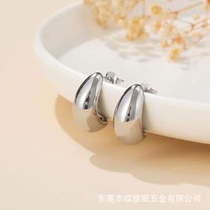 Pendientes de Aro de Acero Inoxidable para Mujer, Diseño de Gota de Agua, Ligeros, Huecos, Abiertos, Joyería de Moda - Product Image 3