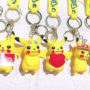 13 moda Pikachu anahtarlıklar Pokemoned UV baskılı çevre dostu kauçuk figürler için özel Logo araba/okul çantası kolye - Product Image 2