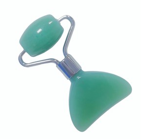 Ensemble d'outils de soin du visage en jade aventurine verte naturelle : rouleau et Gua Sha - Product Image 1