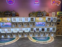 WANGERBAO Anime Mini Gachapon Gacha Distributeur Automatique de Capsules avec Accepteur de Pièces pour Collectionneurs