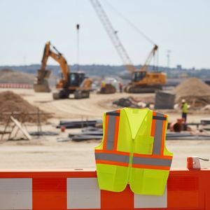 Cheap Ready to Ship High Visibility ANSI Class II Reflective Breathable Men's Workwear <b>Long</b> <b>Sleeved</b> Safety <b>Vest</b> - Product Image 2
