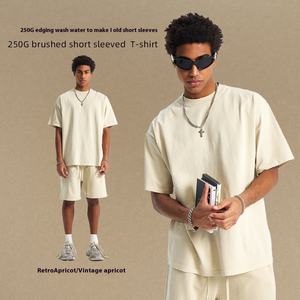 <span class=keywords><strong>T</strong></span>-<span class=keywords><strong>Shirt</strong></span> Crop Top <span class=keywords><strong>Basic</strong></span> 100% Cotone, Manica Corta Retrò con Finitura Vintage Sfrangiata, Lavaggio Intenso, Stampa Boxy, Magliette da <span class=keywords><strong>Uomo</strong></span> - Product Image 6