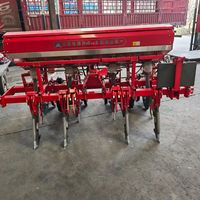 Semoir à air aspiré monté sur tracteur à 4 rangs pour maïs, avec composants d'engrenage pour une plantation de semences à haute productivité