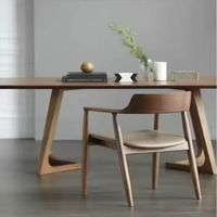 Kursi Makan, Kamar Tidur, dan Kantor Bergaya Italia Vintage dari Kayu Solid dengan Sandaran Sederhana dan Dudukan Kulit
