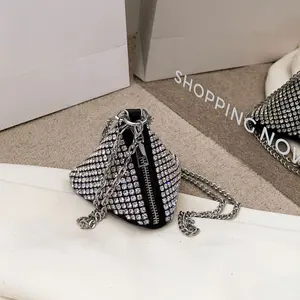 Children's female niche design catwalk rhinestone mini zongzi triangle hand bag diagonal cross purse wholesale