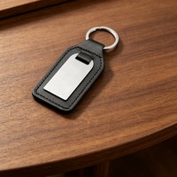 Porte-clés de voiture en métal créatif de qualité avec logo client, breloques en cuir PU, accessoires de porte-clés en cuir minimalistes européens