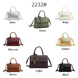 Sacs à main tissés à la main pour femme, originaux, neufs, de style vintage français, avec une longue bandoulière, produit de marque, organisation de poche intérieure réfléchie - Product Image 6