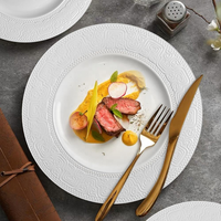 StarLuckINT Vente en gros de vaisselle élégante en céramique, ensemble d'assiettes avec design en relief, assiettes de dîner pour mariage, ensembles de vaisselle pour mariage