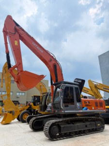 Excavatrice sur chenilles Hitachi ZAXIS 350H d'occasion haute performance pour l'exploitation en carrière et les travaux de terrassement - Product Image 4
