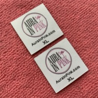 Patch tissé personnalisé haute densité pour vêtements, étiquette tissée en tissu bon marché coupée plus tard pour robe