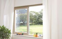 Sécurité à la maison ouragan résistant aux chocs double vitrage fenêtres UPVC plastique cadre verre PVC fenêtre coulissante