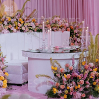 Table à manger moderne en métal blanc Base ronde en verre pour mariage