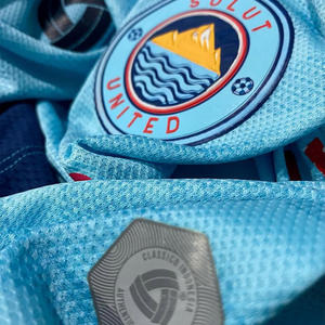 2025 haute qualité personnalisable hommes Football uniforme personnalisé Football Jersey Maillot De Football avec nom de l'équipe - Product Image 3